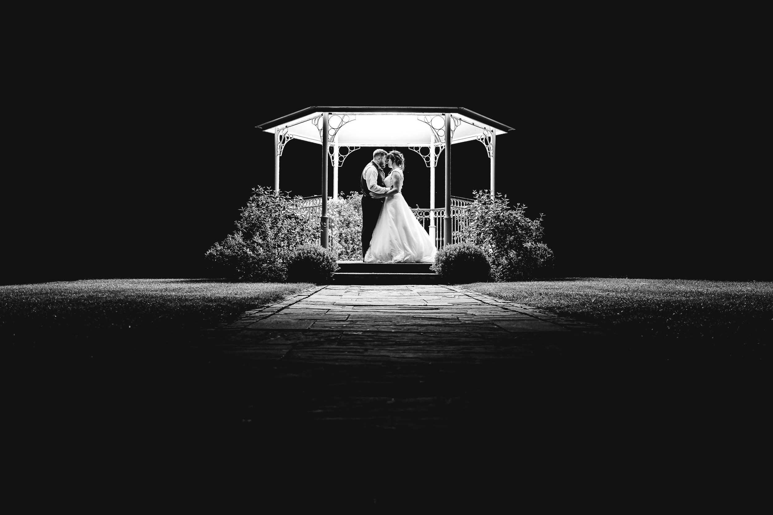Lemore Manor Wedding Photography, Lemore Manor, Herefordshire, Wedding photography at Lemore Manor, Eardisley