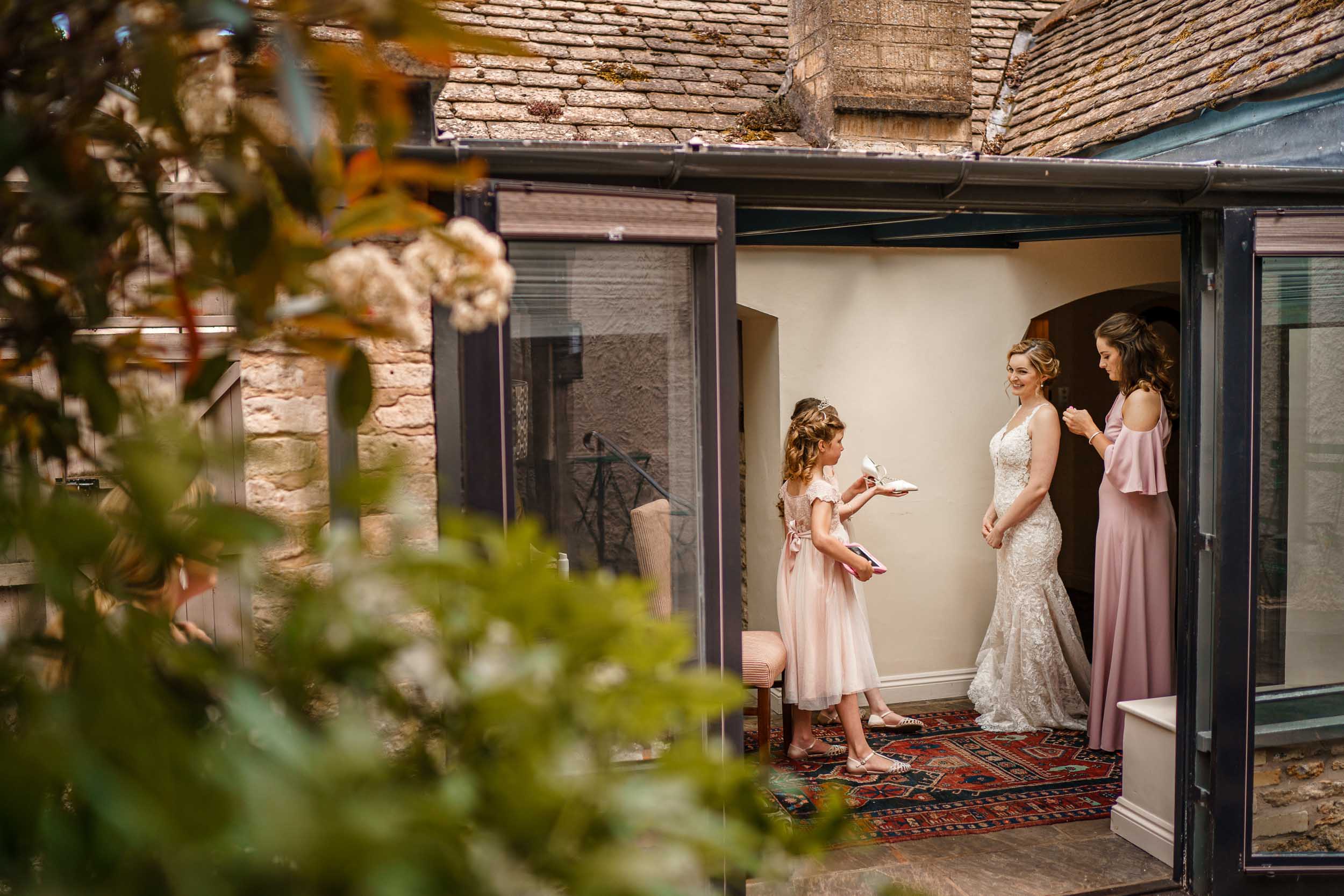 Cotswolds Wedding Photographer - Bridal prep