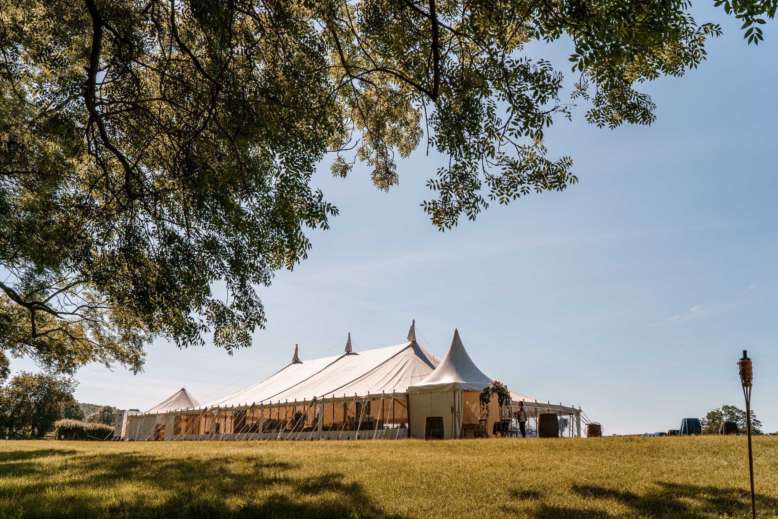 Herefordshire Wedding Photographers - Herford Farm House Wedding