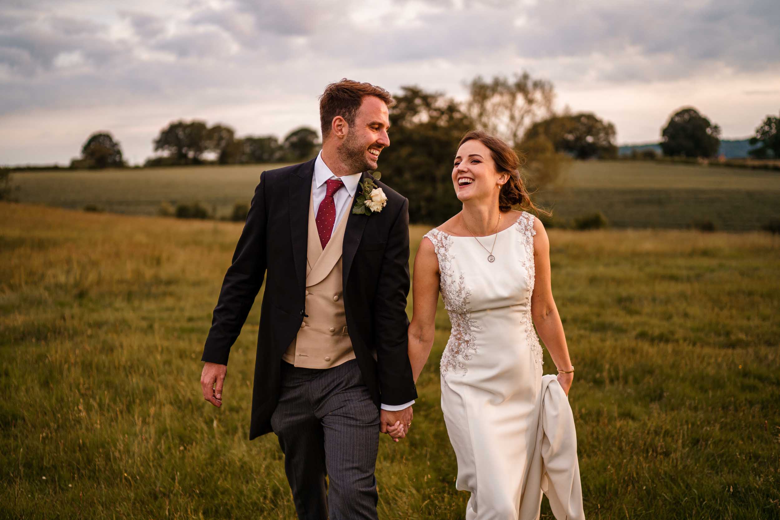 Herefordshire Wedding Photographers - Herford Farm House Wedding