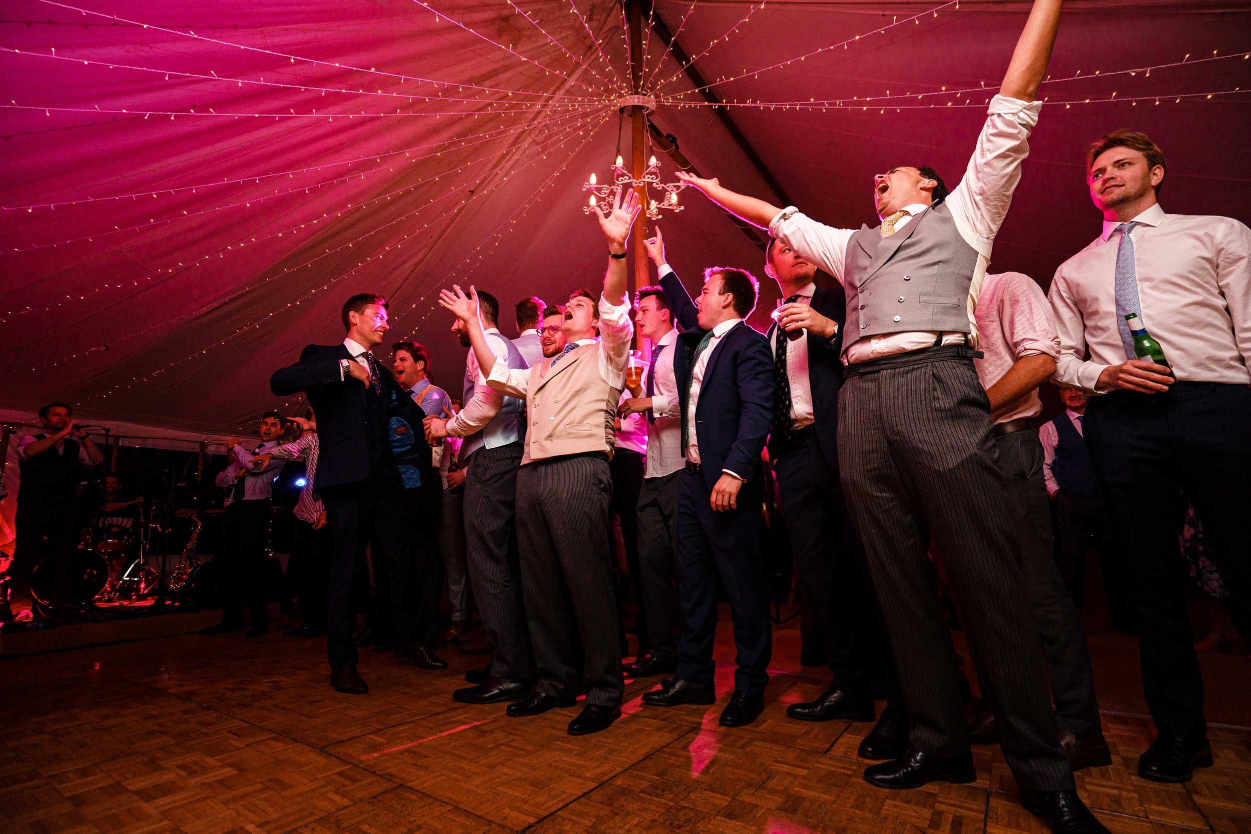 Herefordshire Wedding Photographers - Herford Farm House Wedding