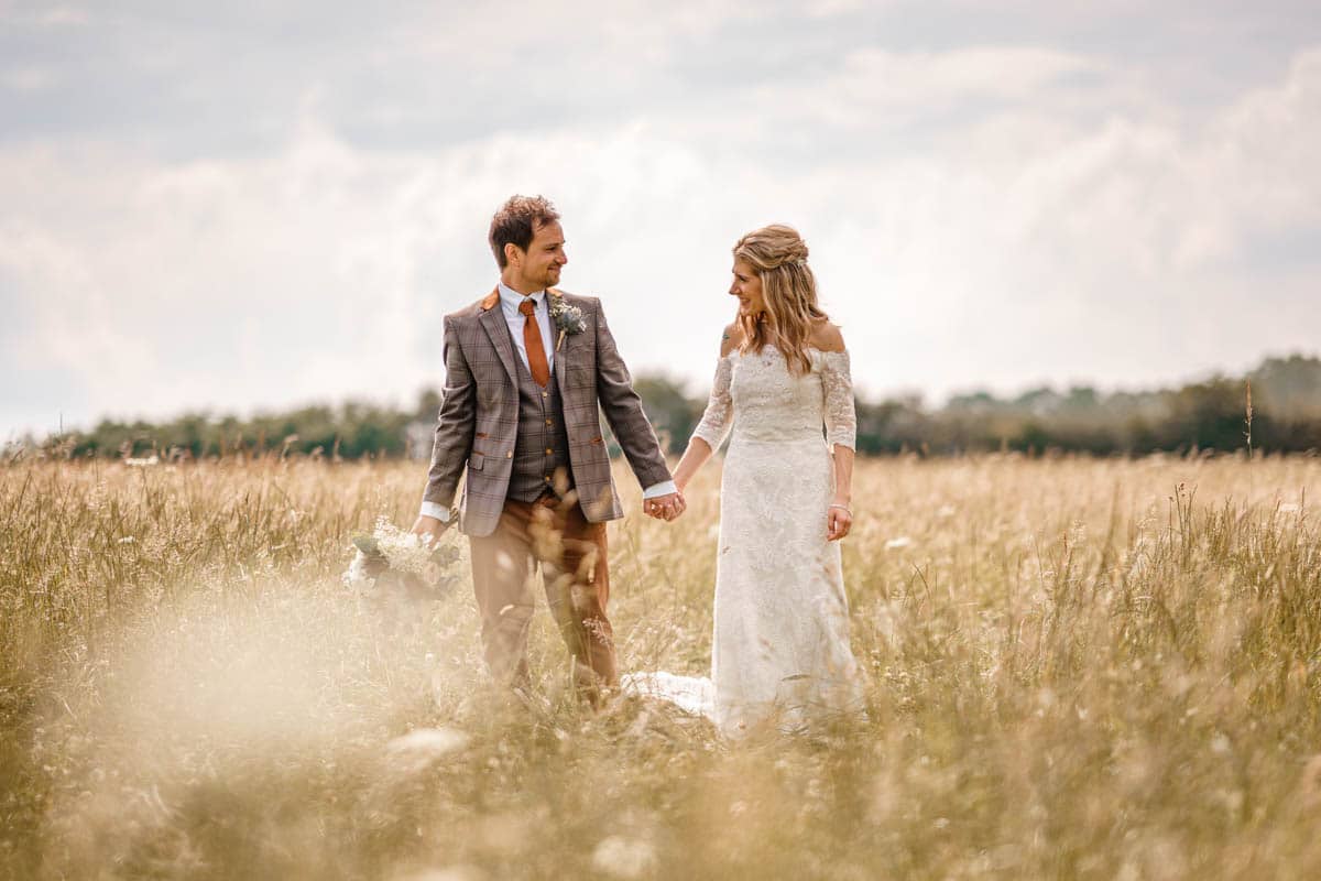 Cripps Barn Wedding Photography, Cotwolds, Gloucestershire wedding photography.