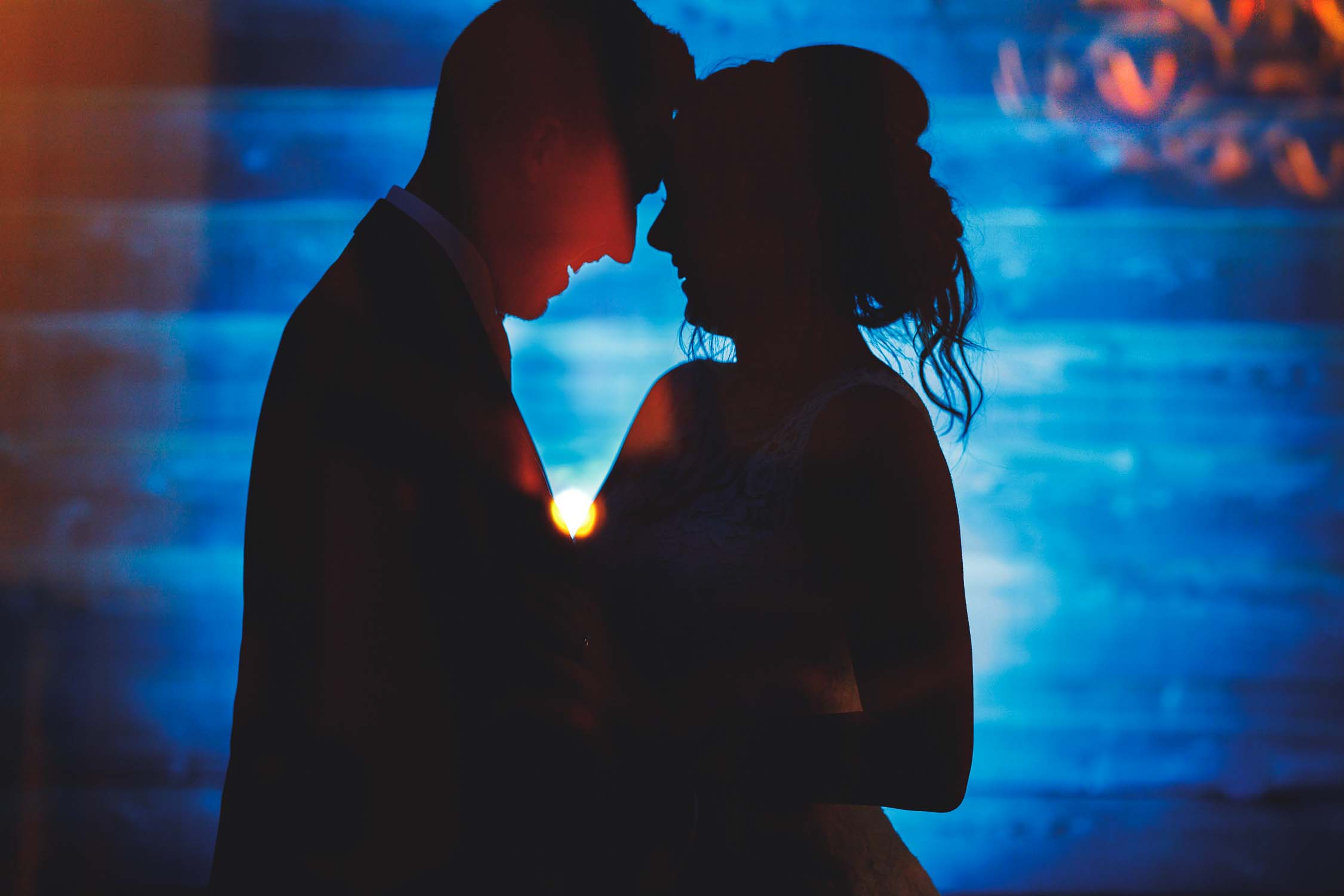 Bredenbury Court and Barns in Herefordshire - Wedding photography of Bride and Groom, Wedding Portraits in Herefordshire, Wedding Photographers in Herefordshire