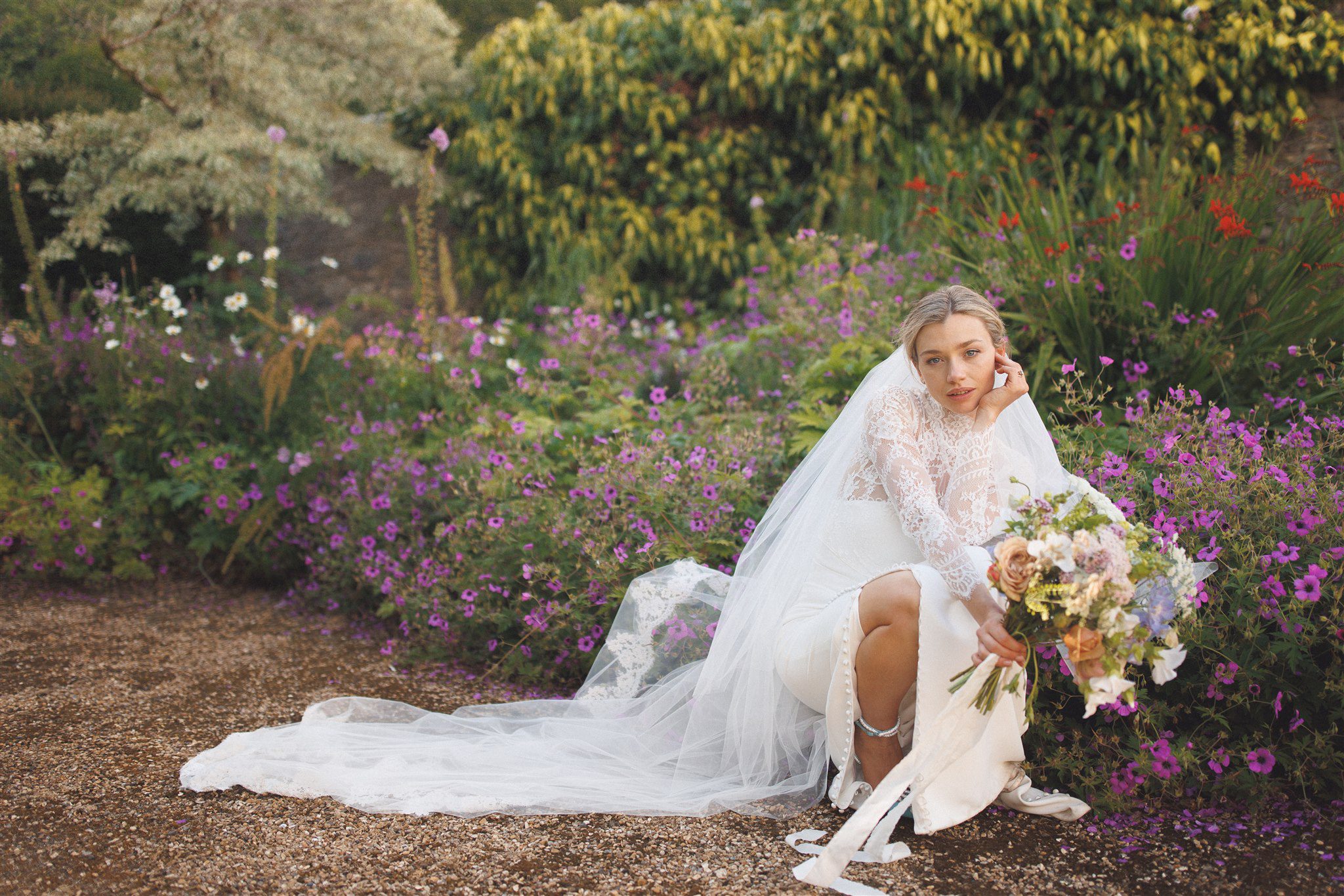 Cotswolds Marquee Wedding Photography \ Notgrove in the Cotswolds.