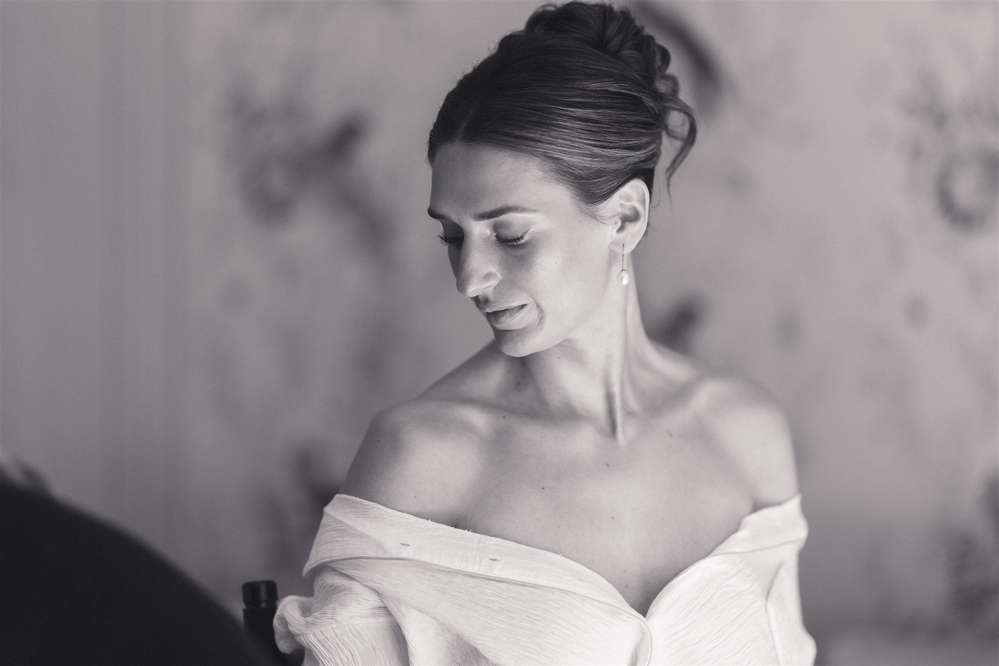 Black and white portrait of Zofia on the morning of her wedding