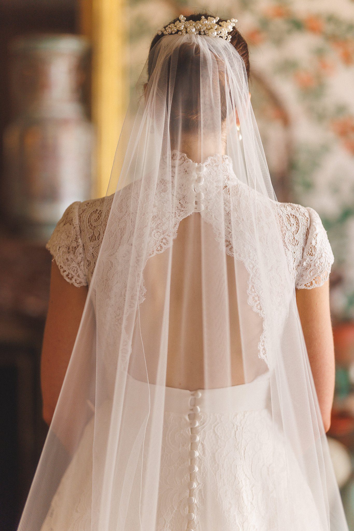 Lucinda in her veil before the ceremony